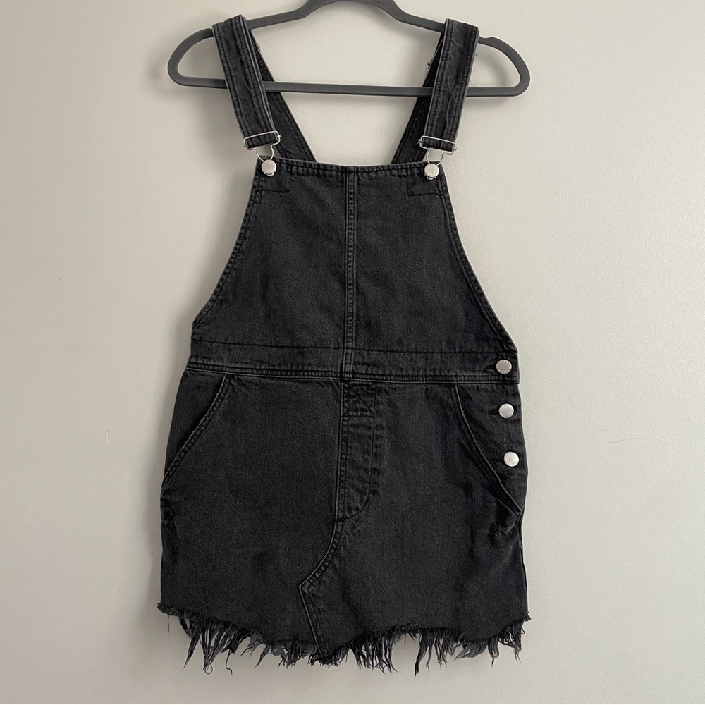 Free People Overall Denim Dress. Raw hem. Size 4